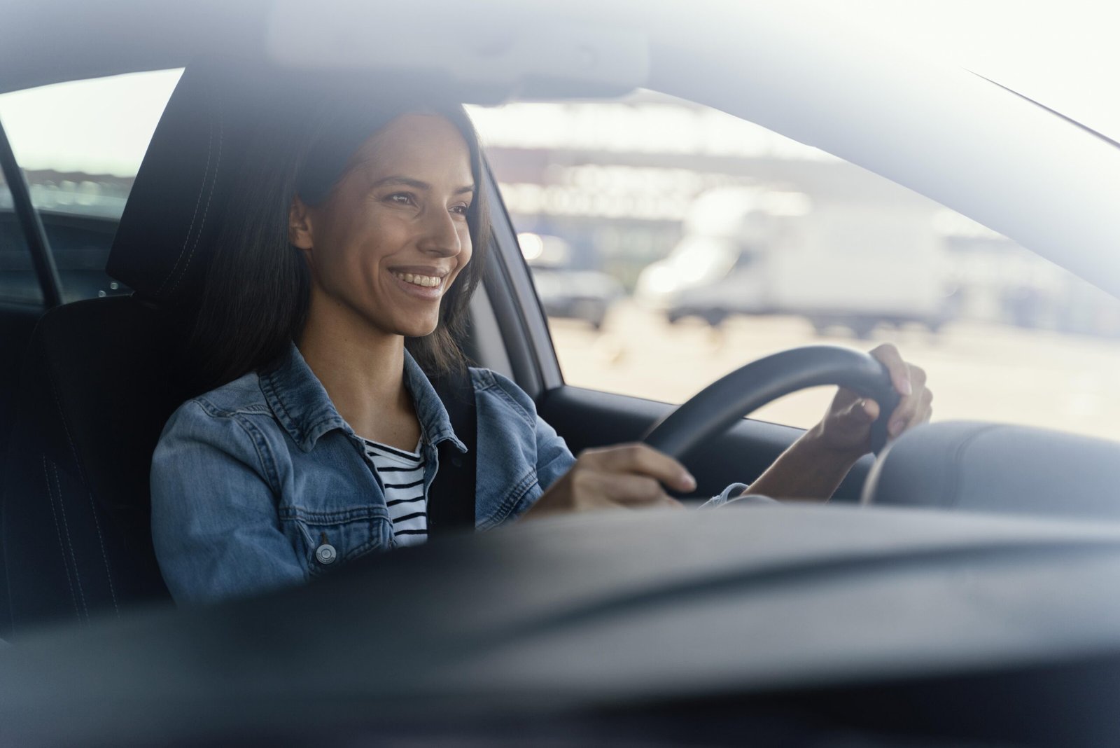 Cheap driving lesson packages and affordable driving lessons in Burnaby from the best driving school in Burnaby, featuring certified instructors and ICBC road test preparation for beginner and experienced drivers.